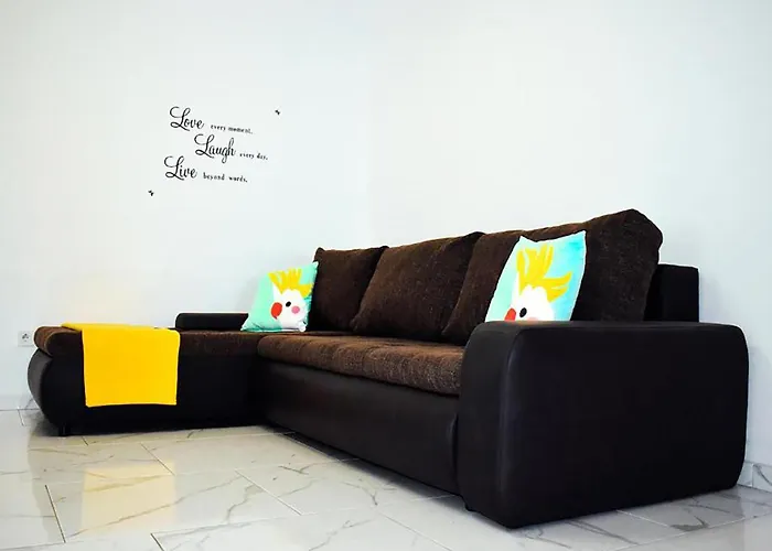 Апартаменты Awesome In With Wifi